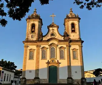 Descubra a História da Igreja do Carmo em Vitória - ES