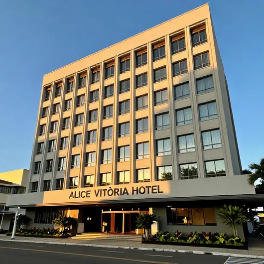 Descubra o Alice Vitória Hotel Arte Descubra o Alice Vitória Hotel Arte