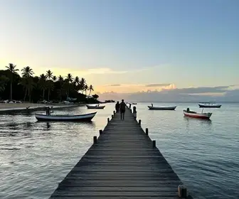 Descubra o Encanto do Pier de Iemanjá em Vitória - ES