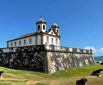 Forte São João: História e Atrações em Vitória